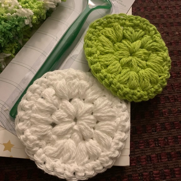 Gift Set-Homemade and Bought - Picture 2 of 9